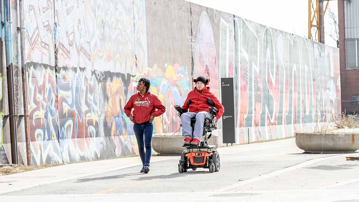 Why You Need a Quantum Power Wheelchair with iLevel – Life with Quantum